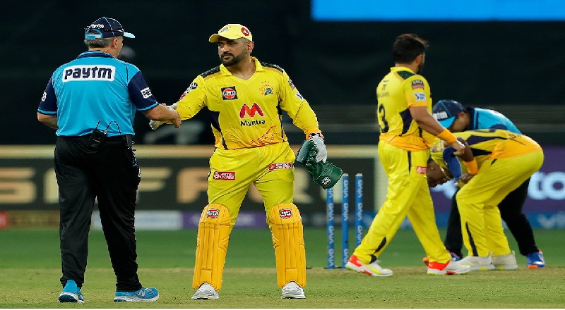 IPL Match38 -கொல்கத்தா அணியுடனான வெற்றியுடன் Play Off சுற்றுக்கு தகுதி பெற்ற சென்னை சூப்பர் கிங்ஸ்   